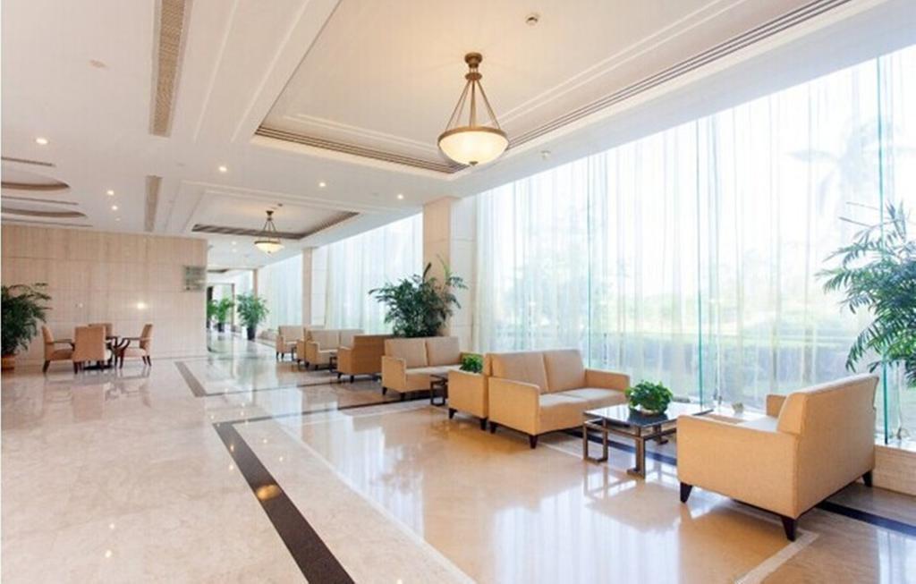Tienyow Grand Hotel Haikou  Esterno foto